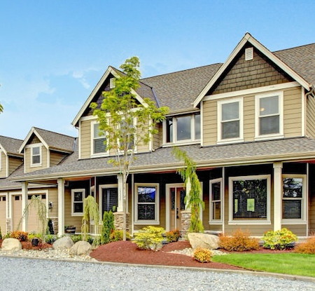 Is Your Roof Ready for Another Virginia Summer? When to Schedule Professional Roof Cleaning